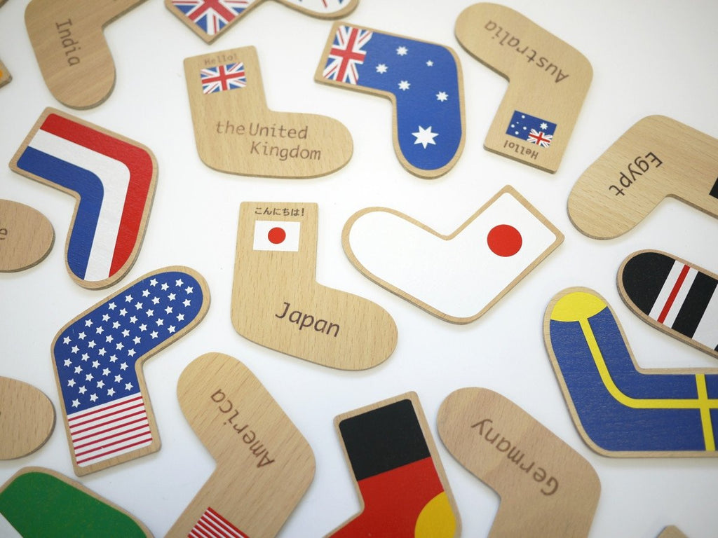 World flags wooden memory game